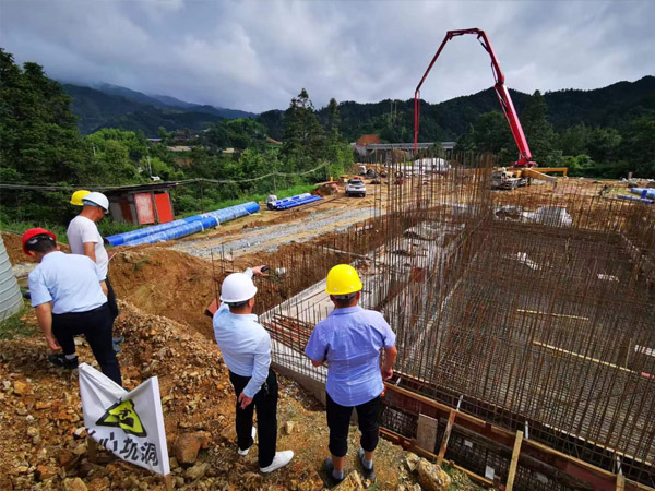 17408c6834ae627ca676b20f2ad3b062.jpg tq-001.jpg